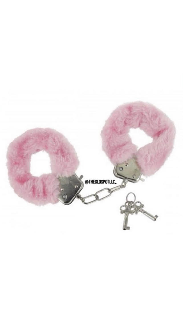 Fur Handcuffs w/ Set Of Keys